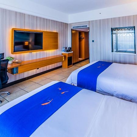 Linda Seaview Hotel Sanya Bagian luar foto