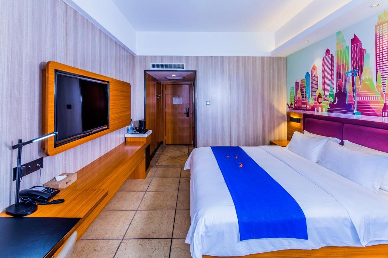 Linda Seaview Hotel Sanya Bagian luar foto